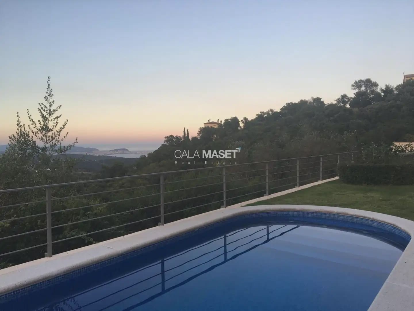 3 bedroom Villa for sale in Castell d'Aro - € 978,000 (Ref: 9890813)