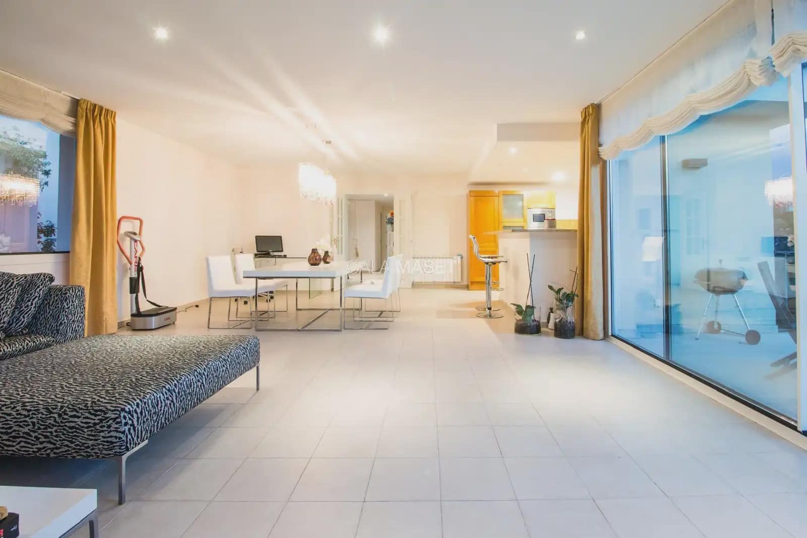 3 bedroom Villa for sale in Castell d'Aro - € 978,000 (Ref: 9890813)