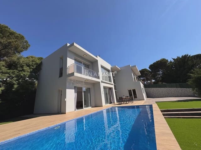 5 slaapkamer Villa te koop in Platja d'Aro, Castell-Platja d'Aro met zwembad garage - € 1.350.000 (Ref: 9890814)