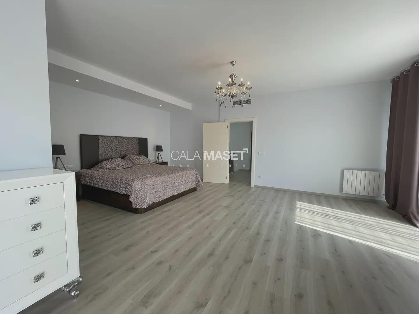 5 slaapkamer Villa te koop in Platja d'Aro met zwembad garage - € 1.350.000 (Ref: 9890814)
