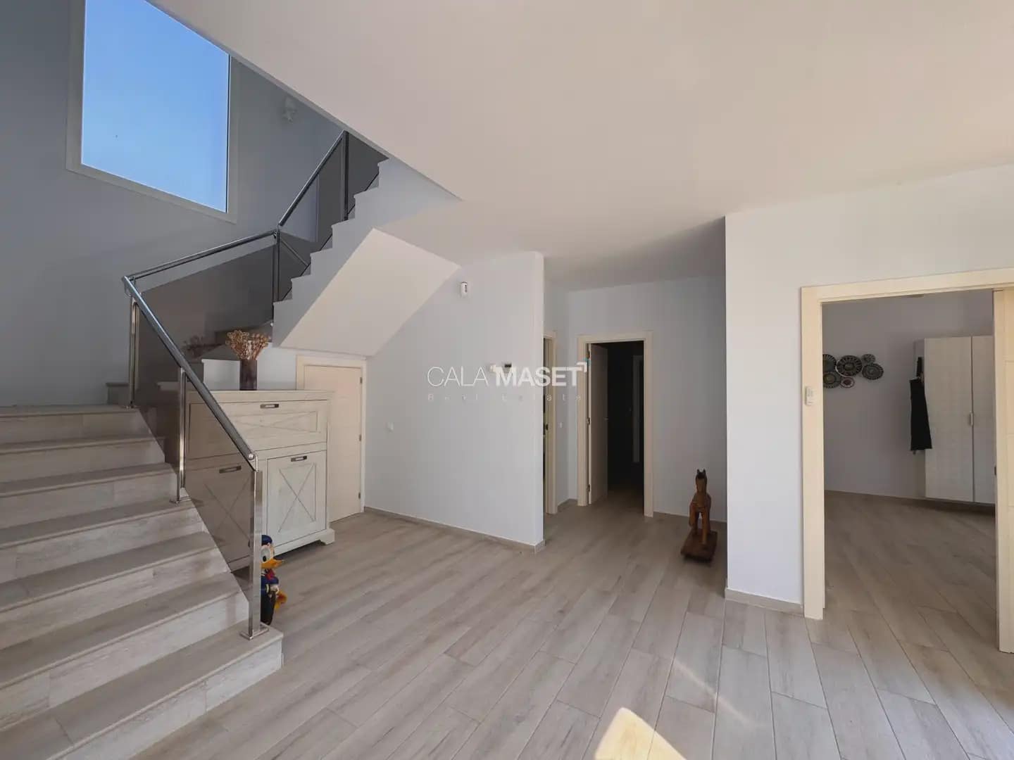 5 slaapkamer Villa te koop in Platja d'Aro met zwembad garage - € 1.350.000 (Ref: 9890814)