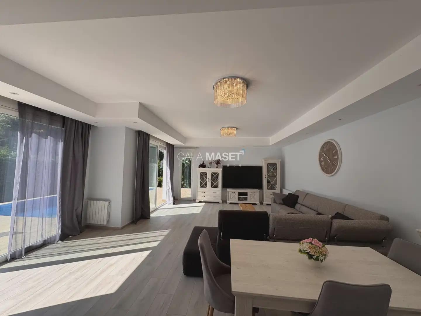 5 slaapkamer Villa te koop in Platja d'Aro met zwembad garage - € 1.350.000 (Ref: 9890814)
