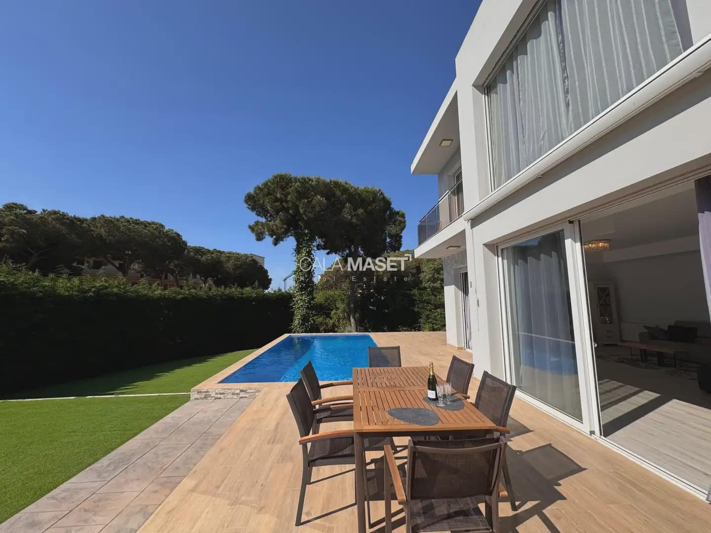 5 slaapkamer Villa te koop in Platja d'Aro met zwembad garage - € 1.350.000 (Ref: 9890814)
