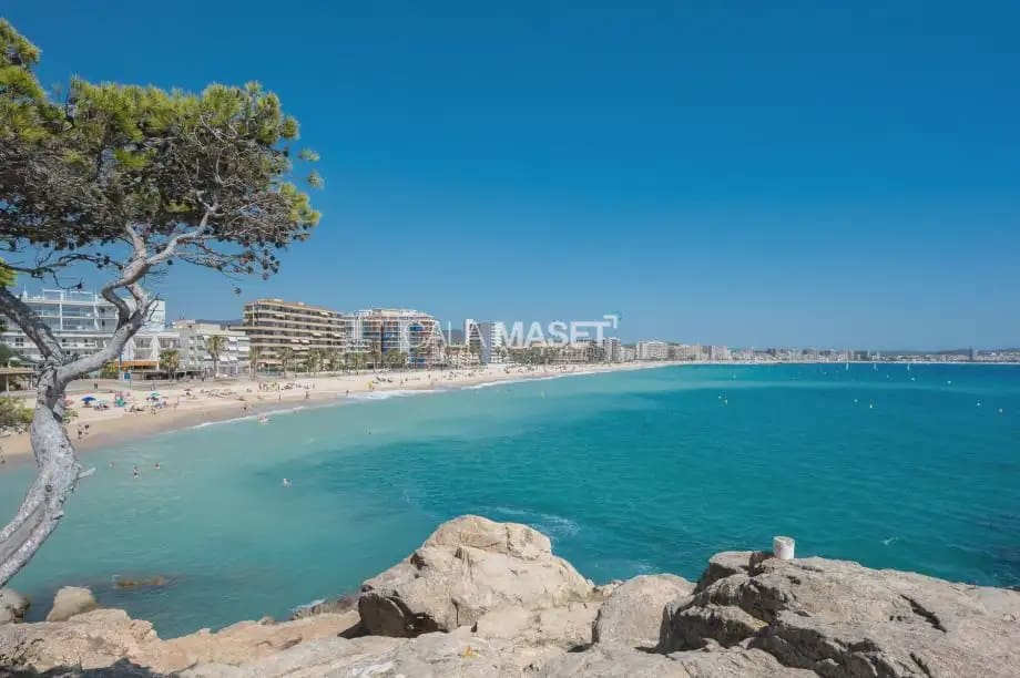 5 slaapkamer Villa te koop in Platja d'Aro met zwembad garage - € 1.350.000 (Ref: 9890814)