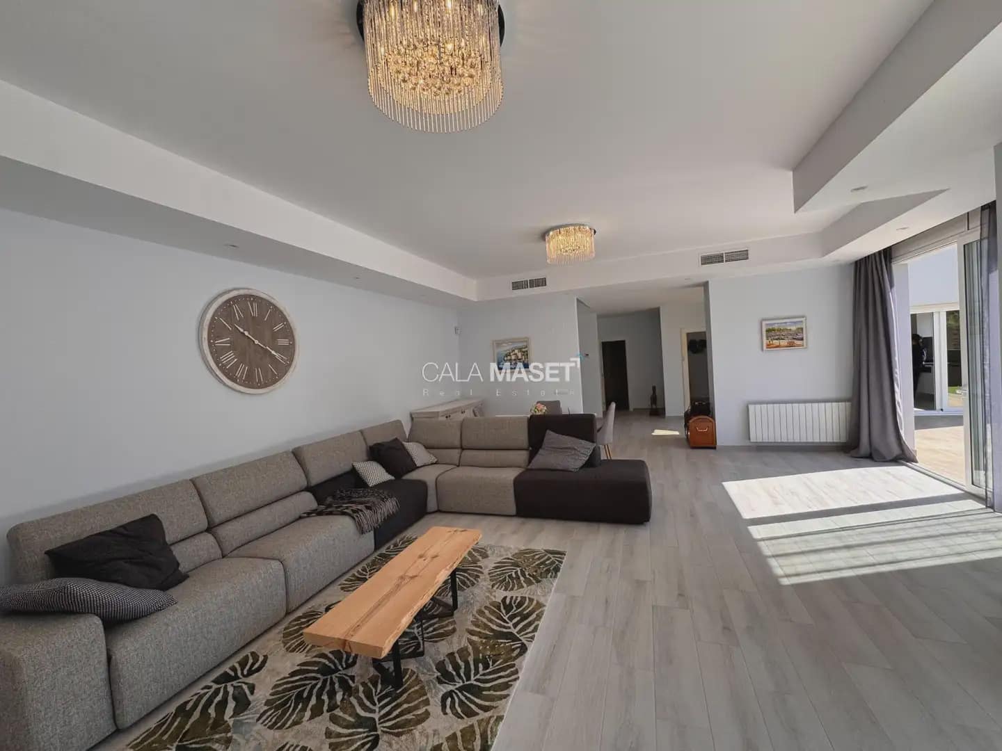 5 slaapkamer Villa te koop in Platja d'Aro met zwembad garage - € 1.350.000 (Ref: 9890814)
