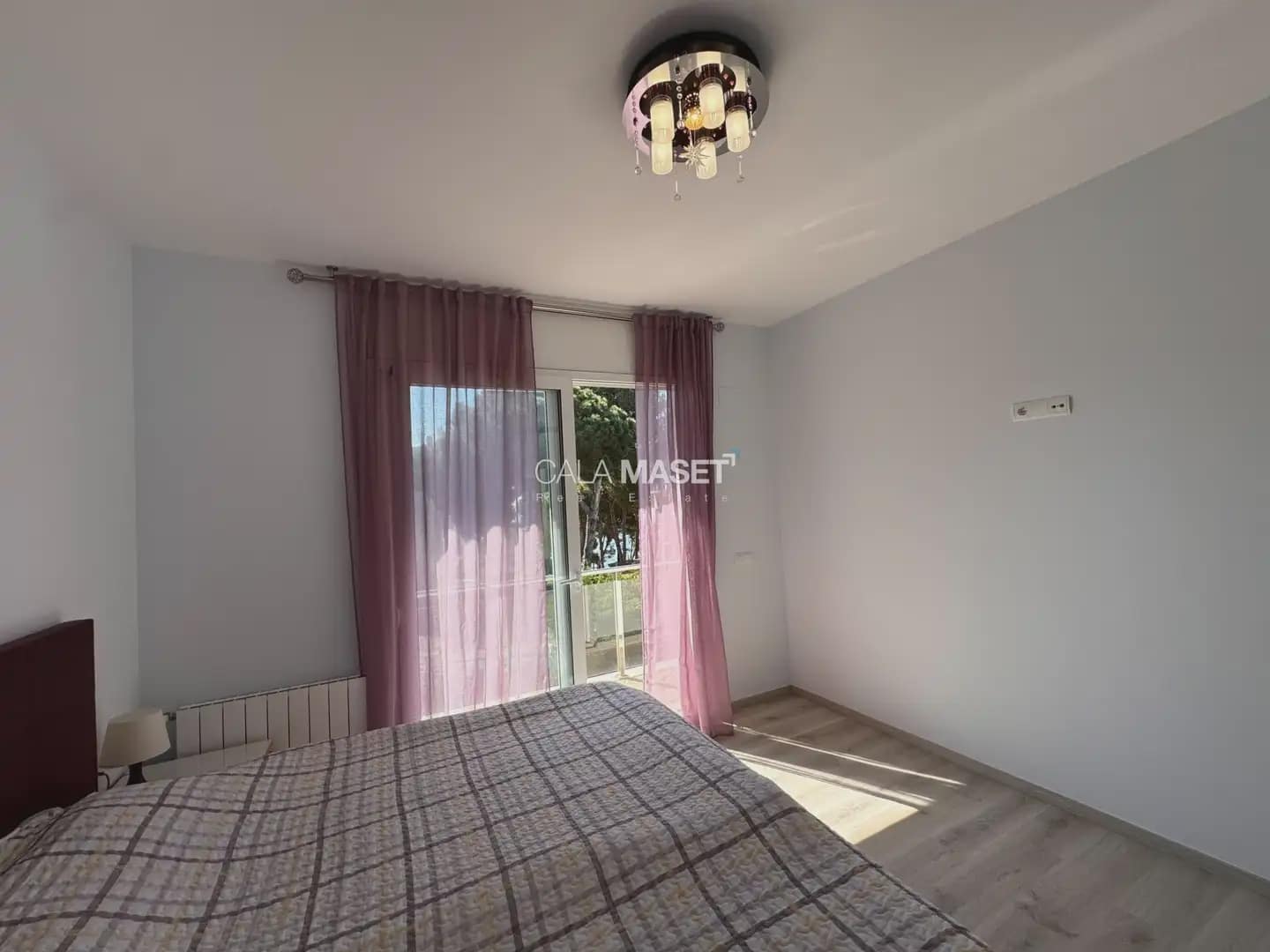 5 slaapkamer Villa te koop in Platja d'Aro met zwembad garage - € 1.350.000 (Ref: 9890814)