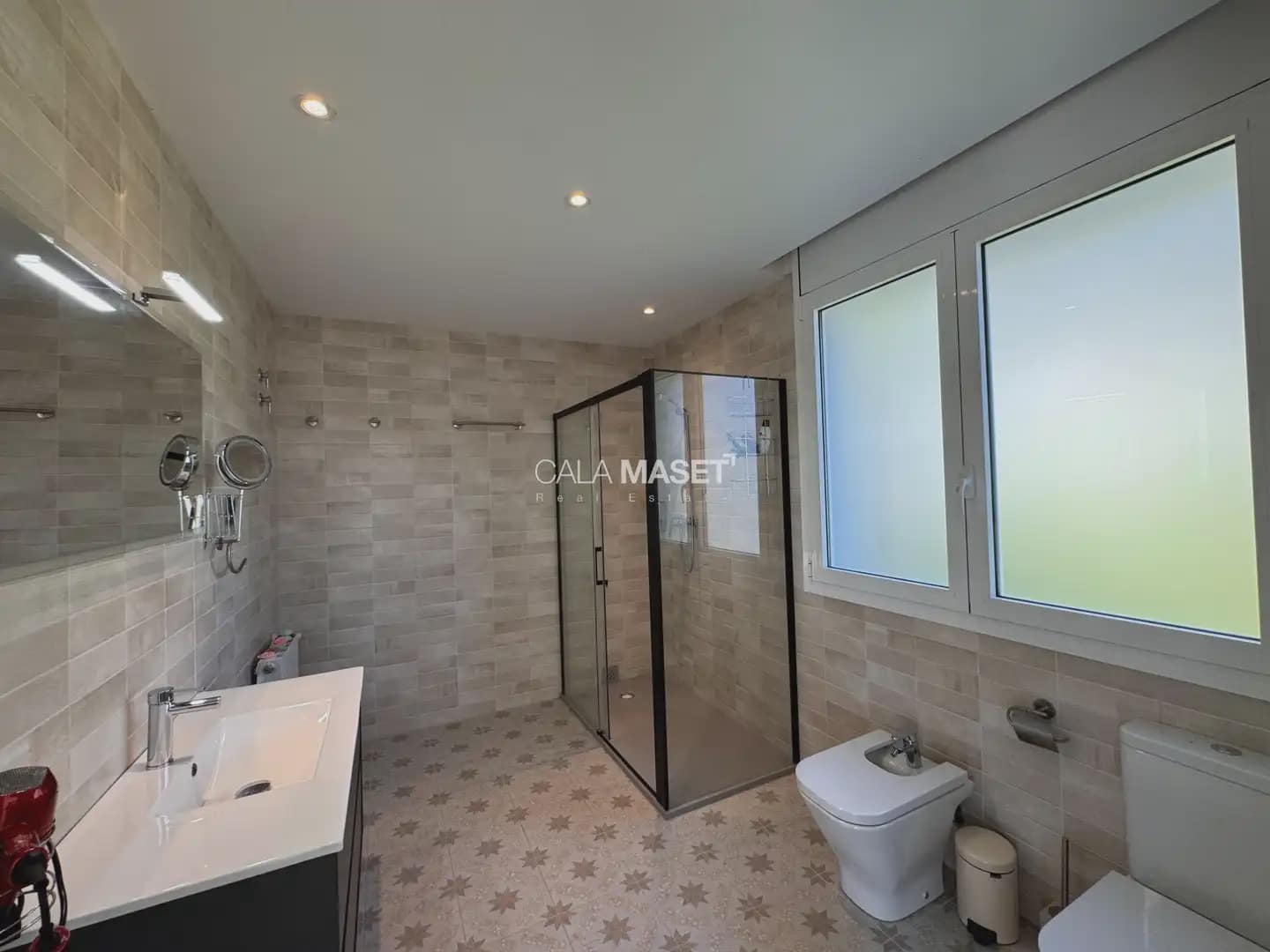 5 slaapkamer Villa te koop in Platja d'Aro met zwembad garage - € 1.350.000 (Ref: 9890814)