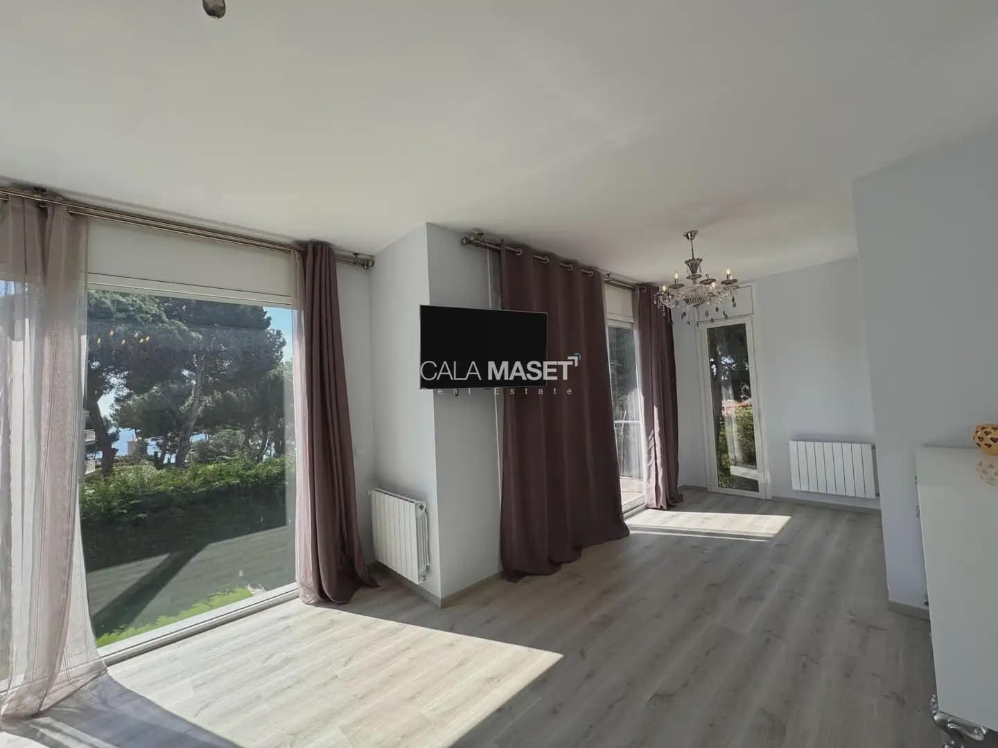 5 slaapkamer Villa te koop in Platja d'Aro met zwembad garage - € 1.350.000 (Ref: 9890814)