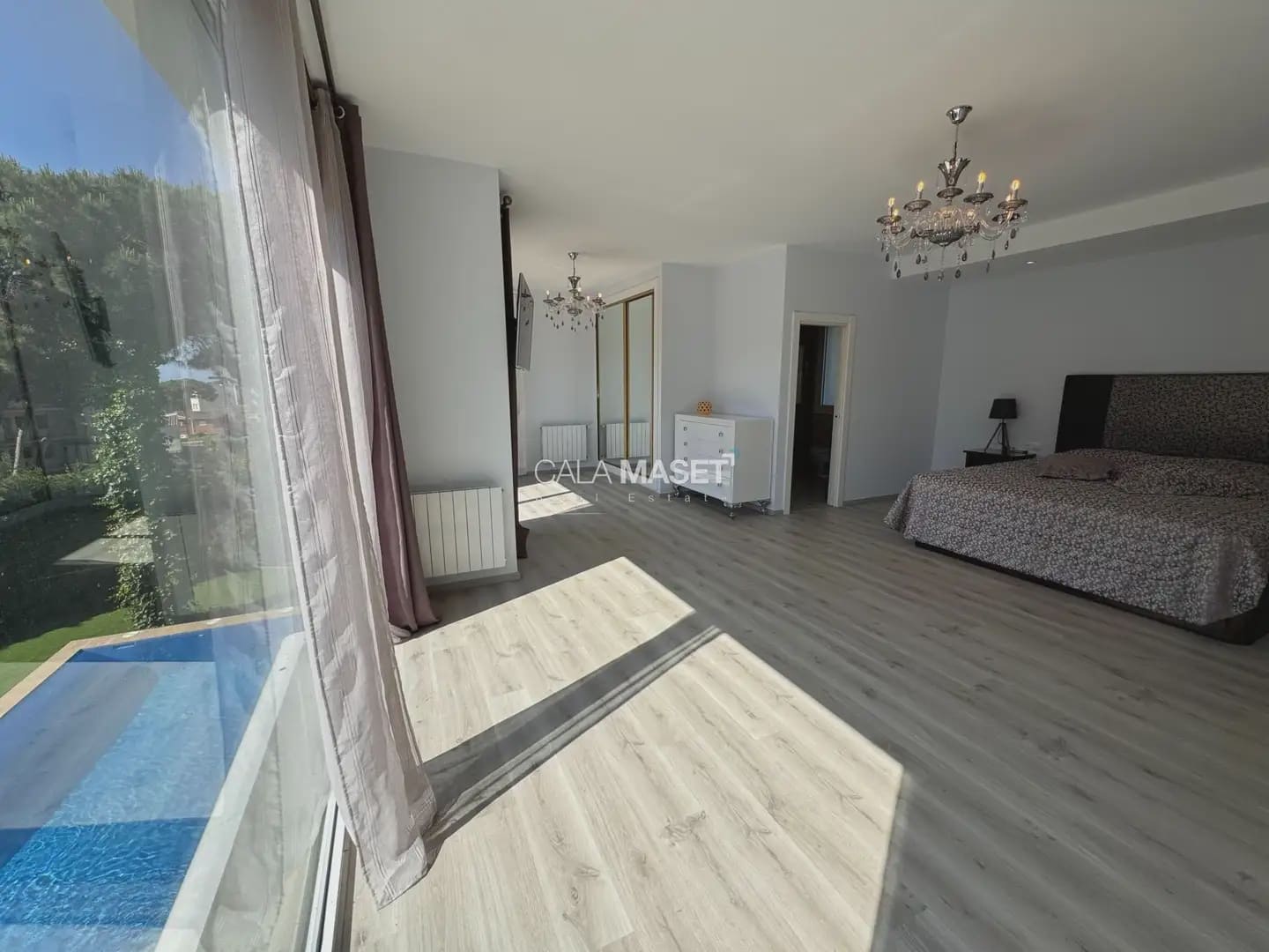 5 slaapkamer Villa te koop in Platja d'Aro met zwembad garage - € 1.350.000 (Ref: 9890814)
