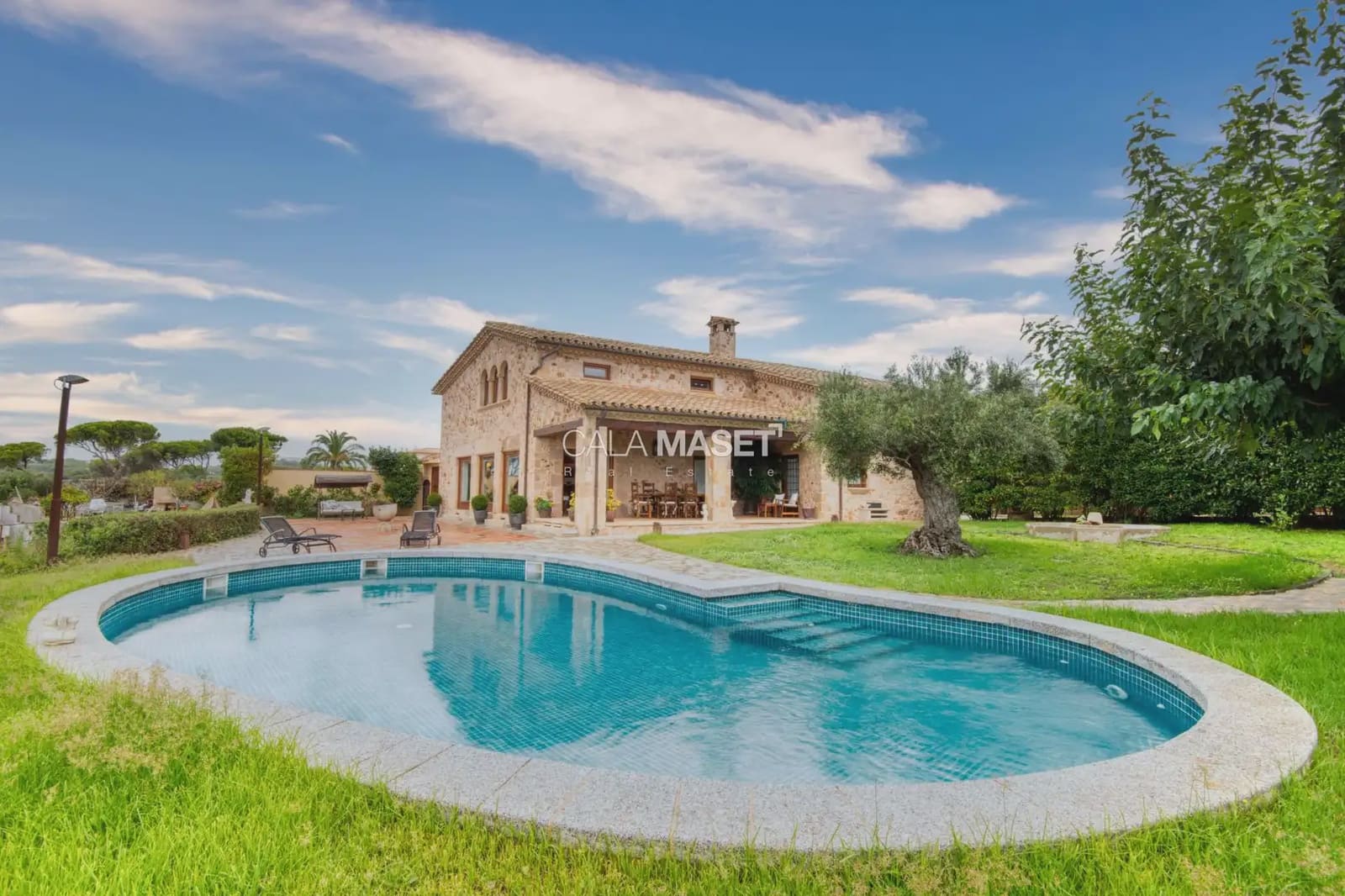 5 soverom Finca/Herregård til salgs i Sant Feliu de Guixols med garasje - € 2 600 000 (Ref: 9890816)