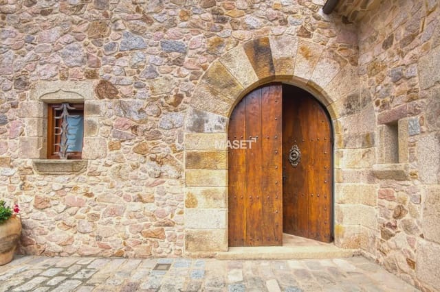 5 soverom Finca/Herregård til salgs i Sant Feliu de Guíxols med garasje - € 2 600 000 (Ref: 9890816)