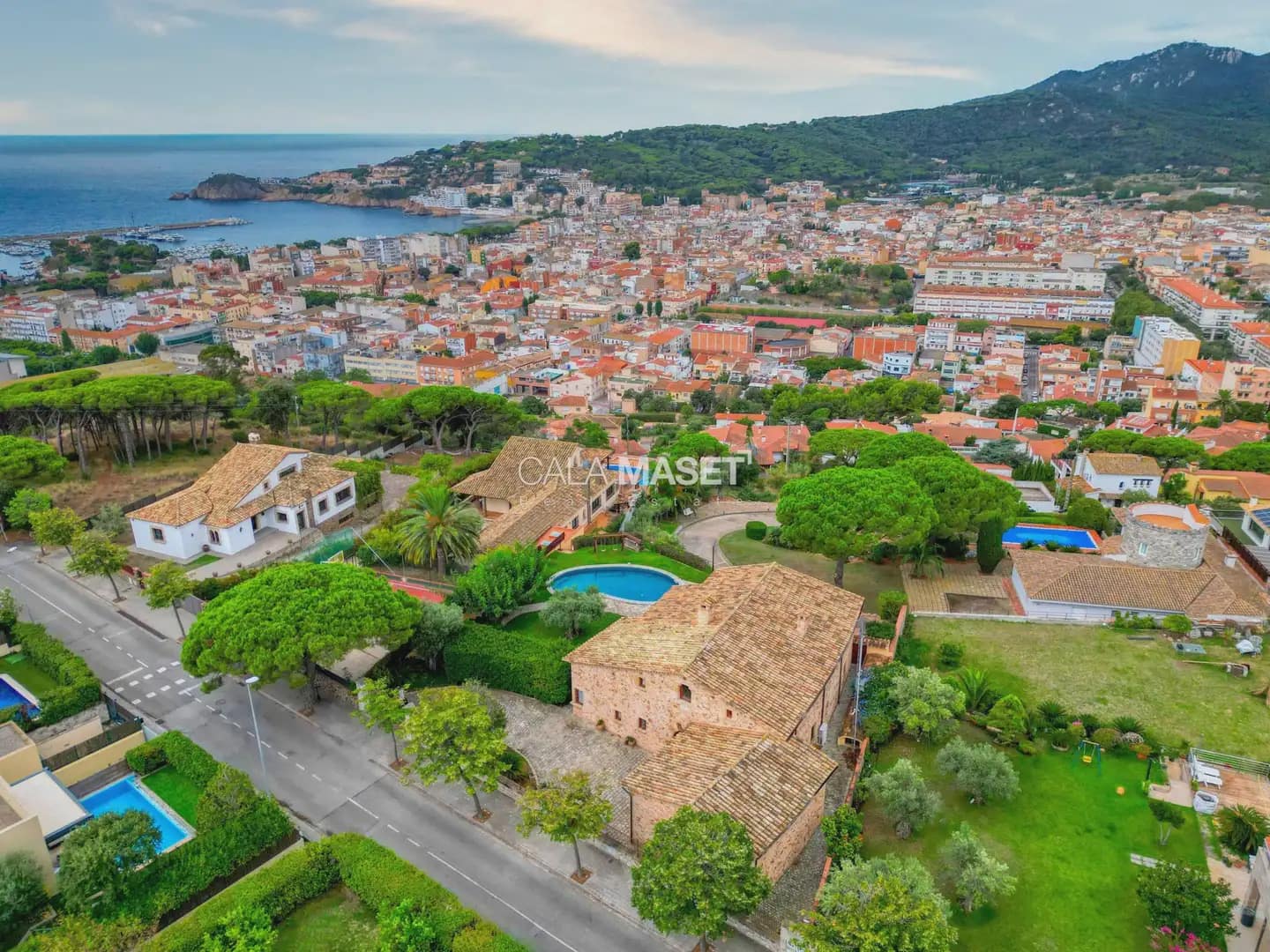5 soverom Finca/Herregård til salgs i Sant Feliu de Guixols med garasje - € 2 600 000 (Ref: 9890816)
