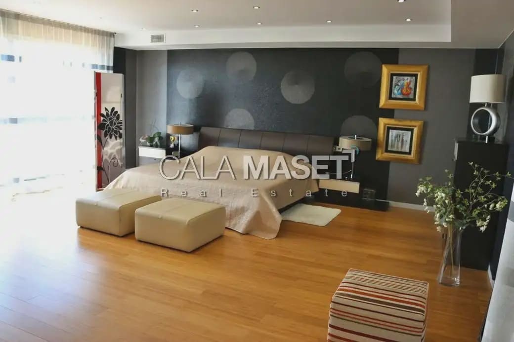 5 bedroom Villa for sale in Castell-Platja d'Aro with pool garage - € 2,100,000 (Ref: 9890828)