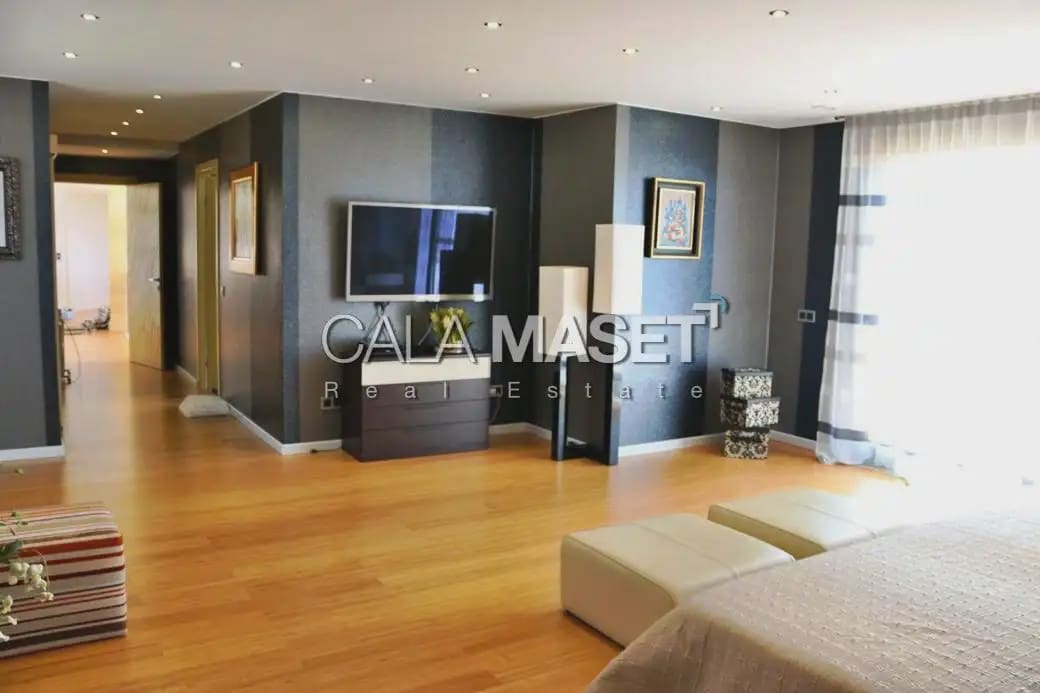 5 bedroom Villa for sale in Castell-Platja d'Aro with pool garage - € 2,100,000 (Ref: 9890828)