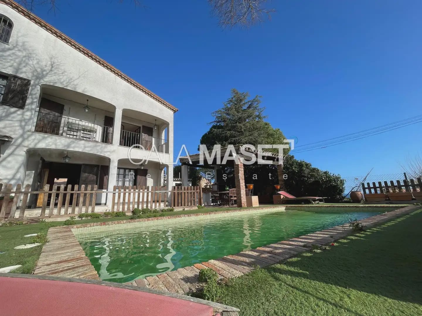6 soverom Villa til salgs i Castell-Platja d'Aro med garasje - € 875 000 (Ref: 9890829)