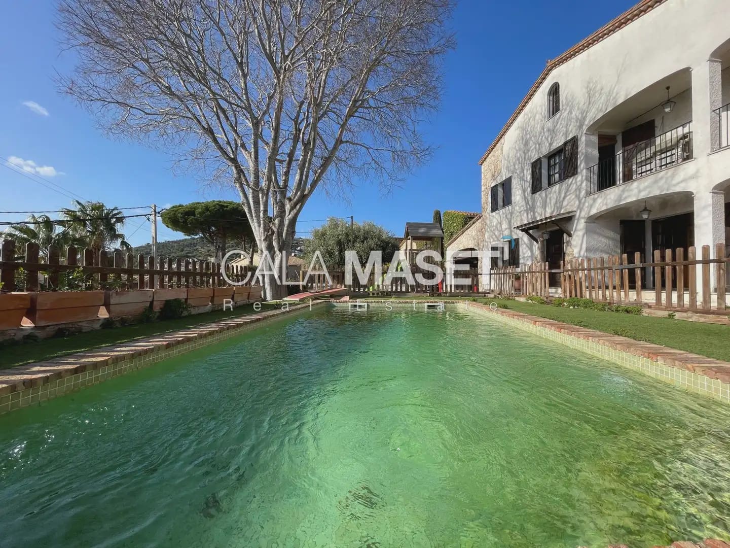 6 soverom Villa til salgs i Castell-Platja d'Aro med garasje - € 875 000 (Ref: 9890829)