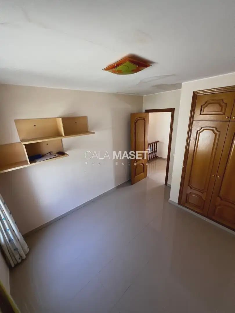 5 sypialnia Willa na sprzedaż w Platja d'Aro z basenem garażem - 1 100 000 € (Ref: 9890830)