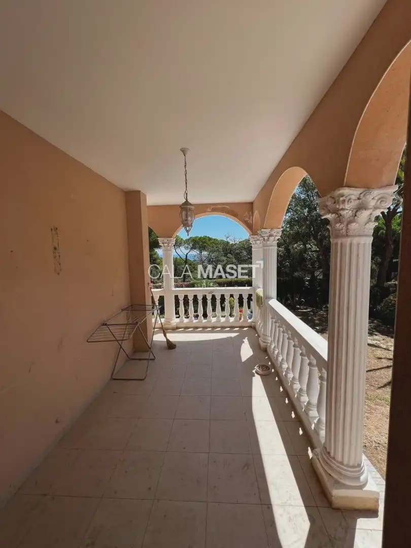 5 sypialnia Willa na sprzedaż w Platja d'Aro z basenem garażem - 1 100 000 € (Ref: 9890830)