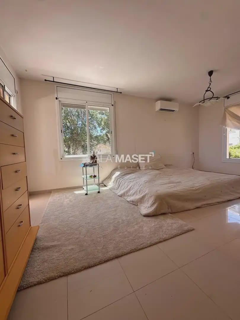 5 sypialnia Willa na sprzedaż w Platja d'Aro z basenem garażem - 1 100 000 € (Ref: 9890830)
