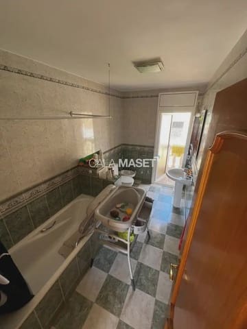 5 sypialnia Willa na sprzedaż w Platja d'Aro, Castell-Platja d'Aro z basenem garażem - 1 100 000 € (Ref: 9890830)