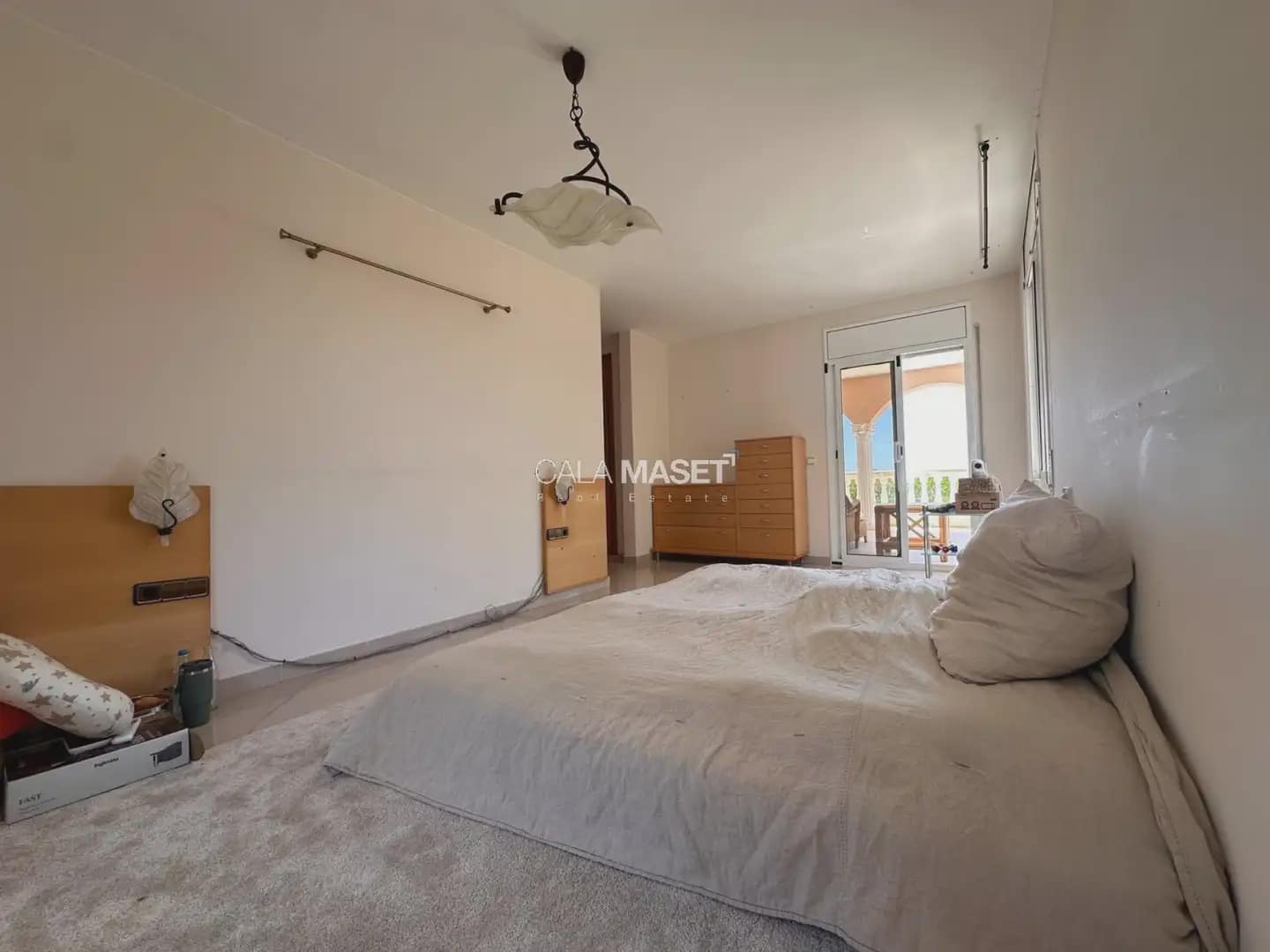 5 sypialnia Willa na sprzedaż w Platja d'Aro z basenem garażem - 1 100 000 € (Ref: 9890830)
