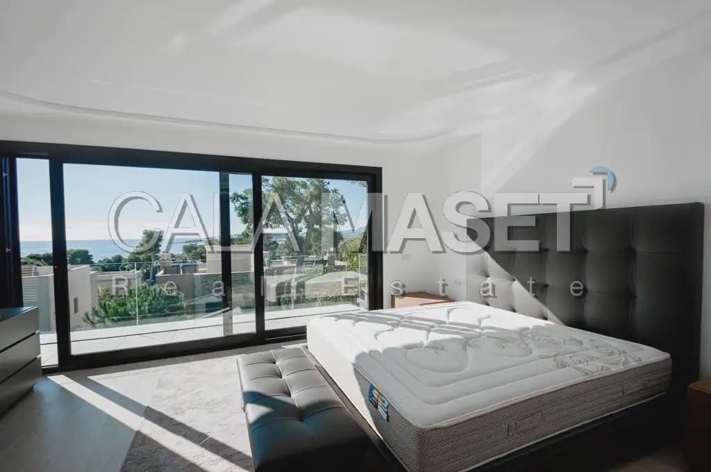 4 slaapkamer Villa te koop in Platja d'Aro met zwembad garage - € 2.650.000 (Ref: 9890832)