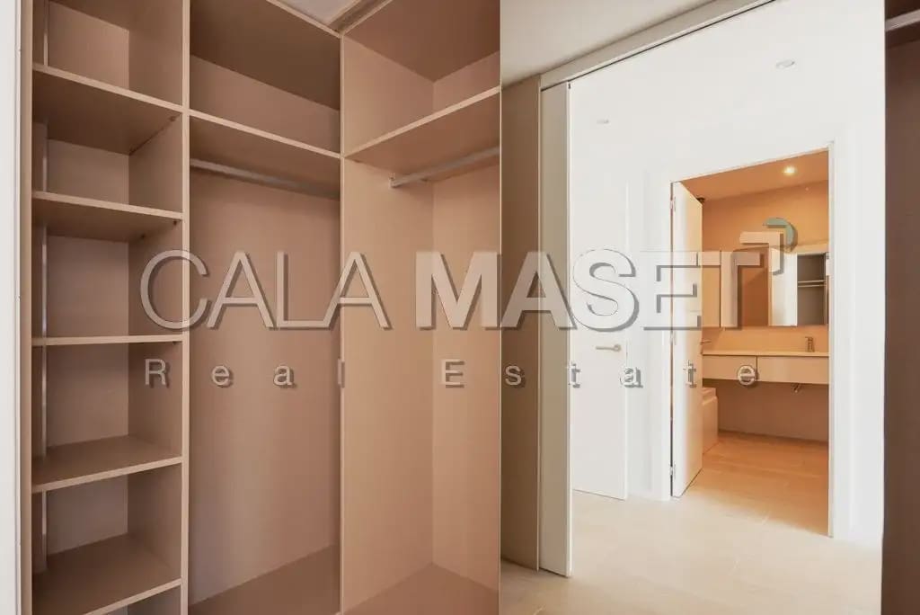 4 slaapkamer Villa te koop in Platja d'Aro met zwembad garage - € 2.650.000 (Ref: 9890832)
