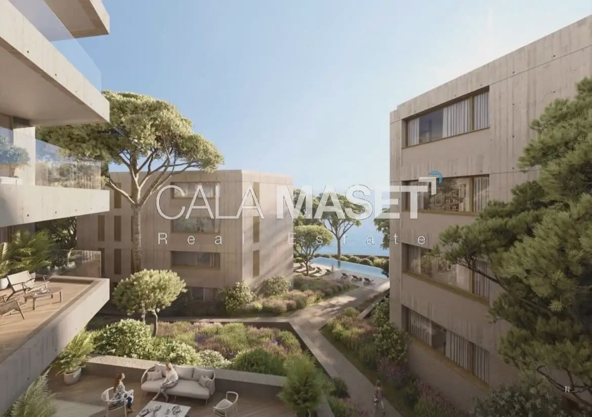 Strandlejlighed til salg i Sant Feliu de Guixols med swimmingpool garage - € 2.840.000 (Ref: 9890835)
