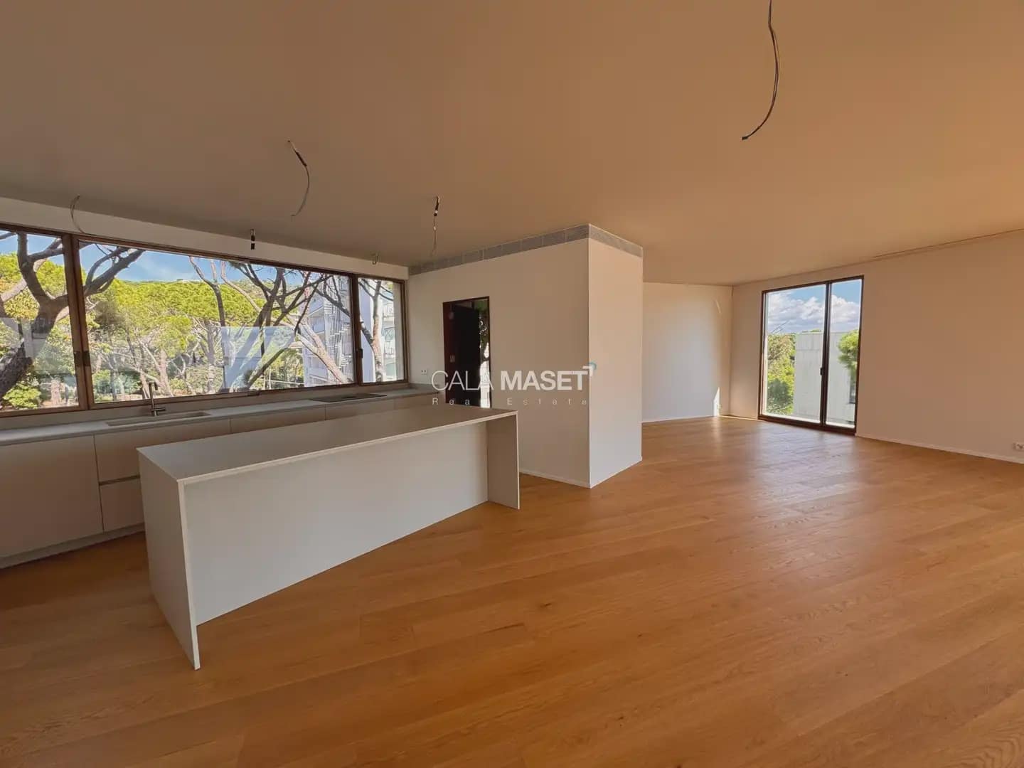 Strandlejlighed til salg i Sant Feliu de Guixols med swimmingpool garage - € 2.840.000 (Ref: 9890835)