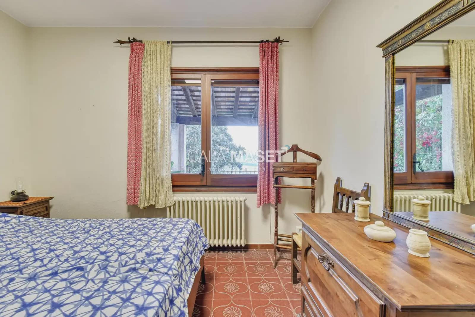 6 soveværelse Villa til salg i Sant Feliu de Guixols med garage - € 2.800.000 (Ref: 9890837)