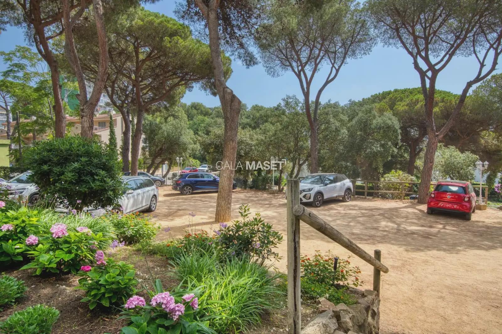 2 soverom Strandleiligheter til salgs i Castell-Platja d'Aro med garasje - € 275 000 (Ref: 9890841)