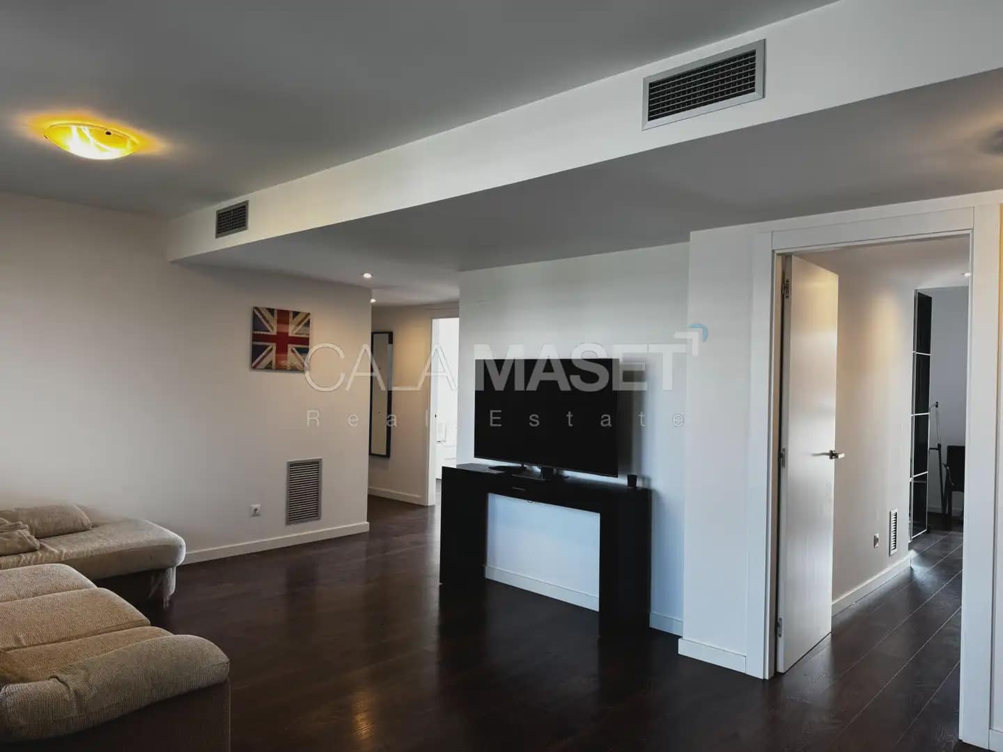 3 sypialnia Penthouse na sprzedaż w Platja d'Aro z basenem garażem - 460 000 € (Ref: 9890842)