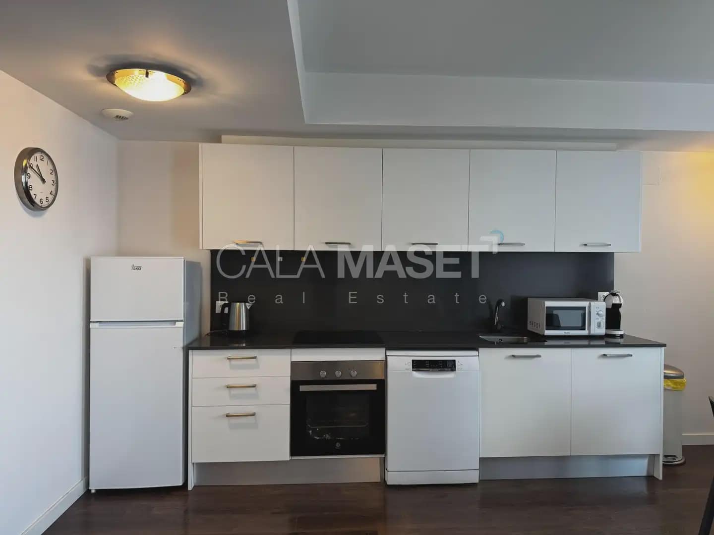 3 sypialnia Penthouse na sprzedaż w Platja d'Aro z basenem garażem - 460 000 € (Ref: 9890842)
