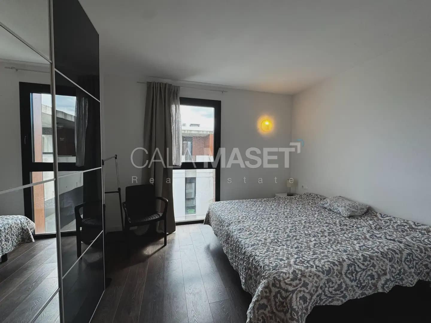 3 sypialnia Penthouse na sprzedaż w Platja d'Aro z basenem garażem - 460 000 € (Ref: 9890842)