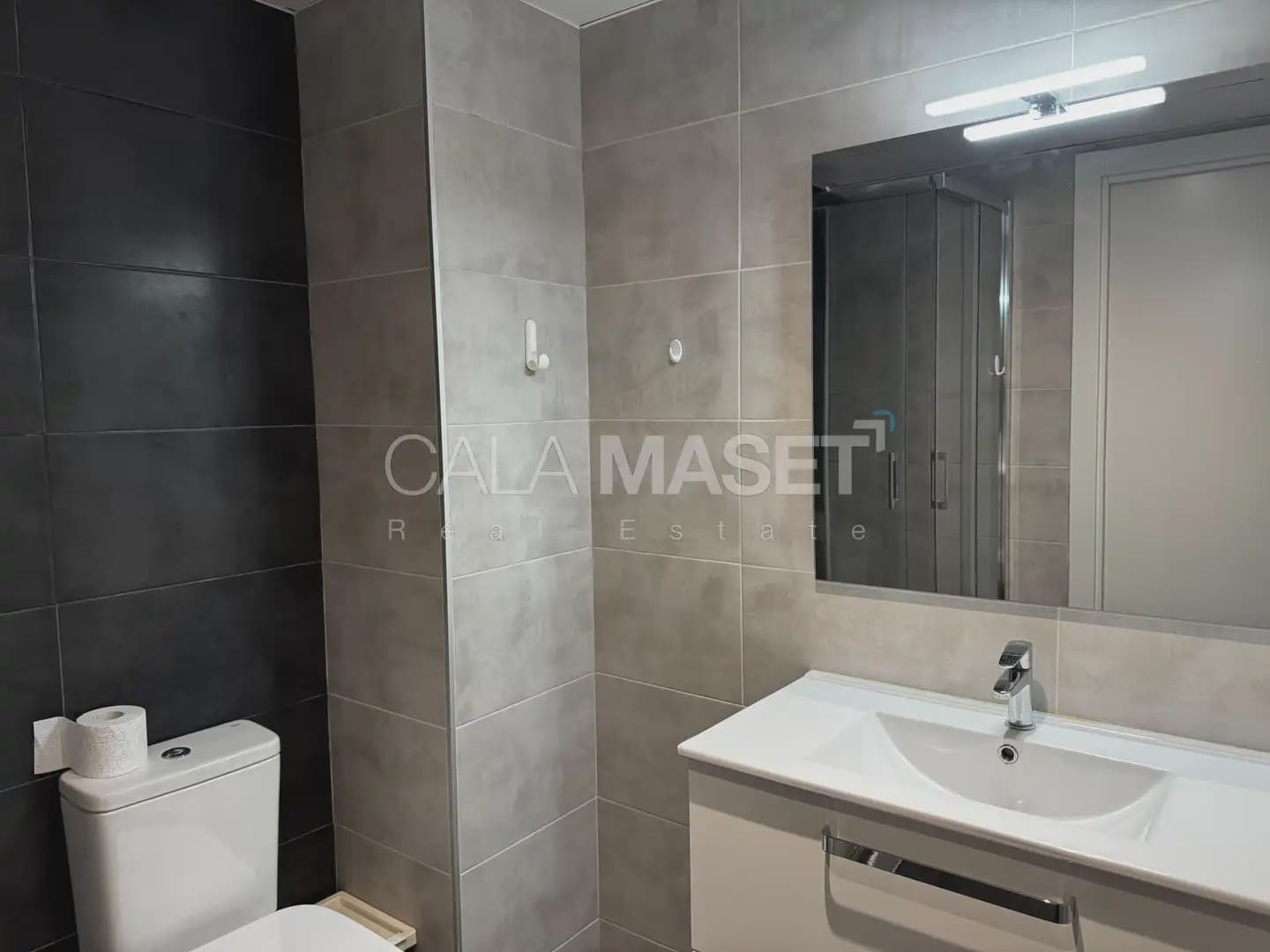 3 sypialnia Penthouse na sprzedaż w Platja d'Aro z basenem garażem - 460 000 € (Ref: 9890842)