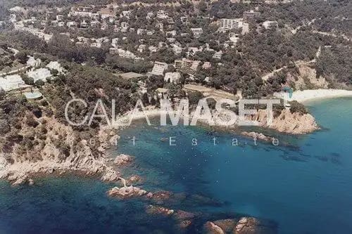 5 soveværelse Villa til salg i Santa Cristina d'Aro med garage - € 1.380.000 (Ref: 9890845)
