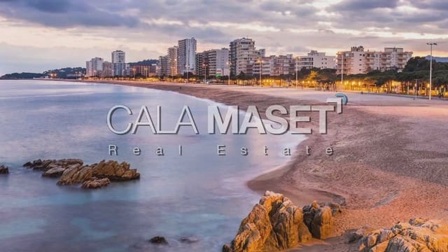 3 sovrum Lägenhet till salu i Platja d'Aro, Castell-Platja d'Aro med garage - 1 120 000 € (Ref: 9890846)