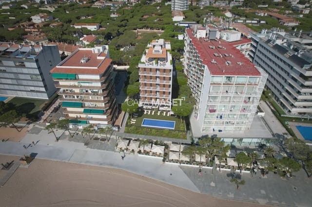 3 sovrum Lägenhet till salu i Platja d'Aro, Castell-Platja d'Aro med garage - 1 120 000 € (Ref: 9890846)