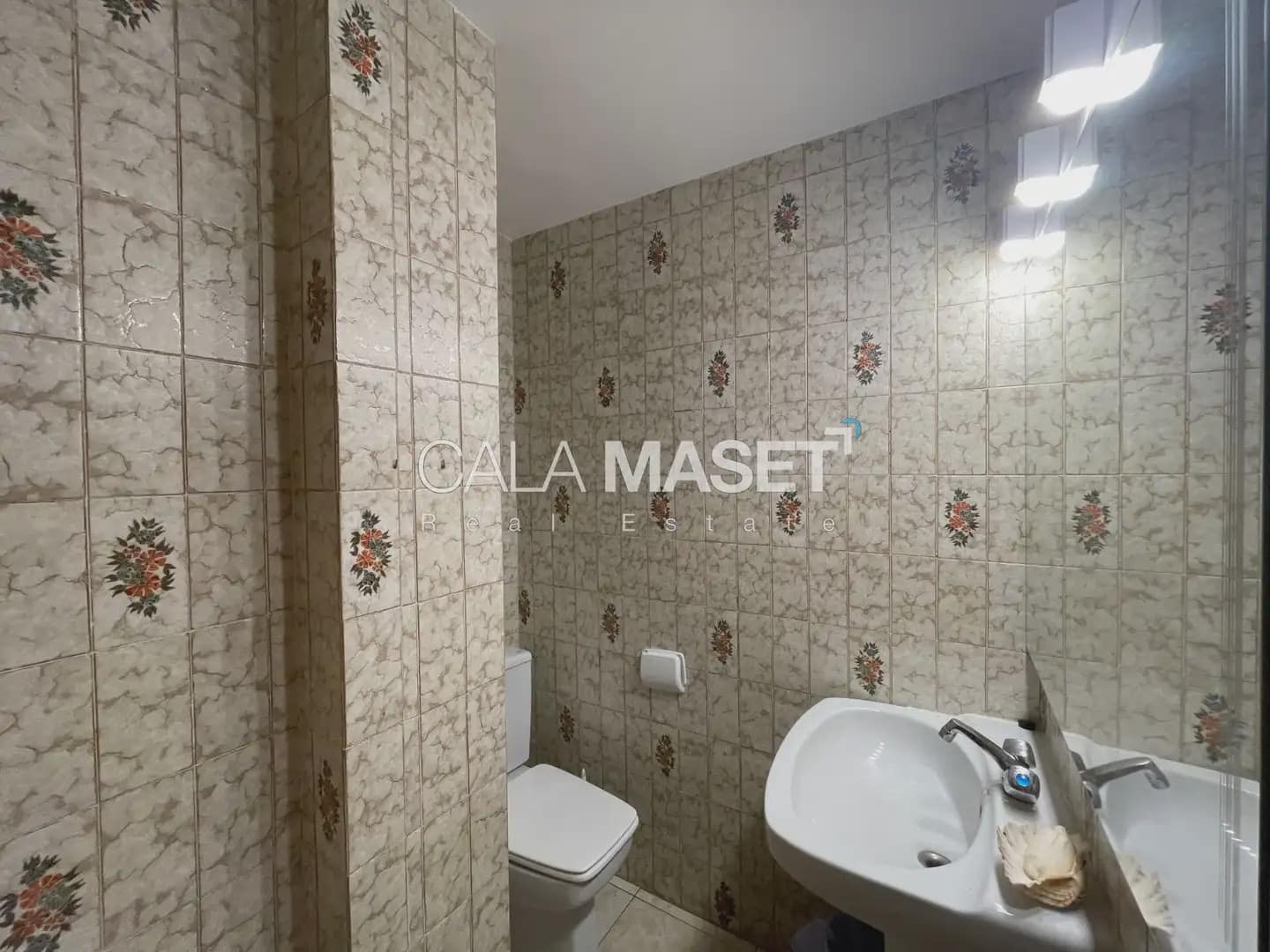 7 soveværelse Villa til salg i Sant Feliu de Guixols med swimmingpool garage - € 850.000 (Ref: 9890848)