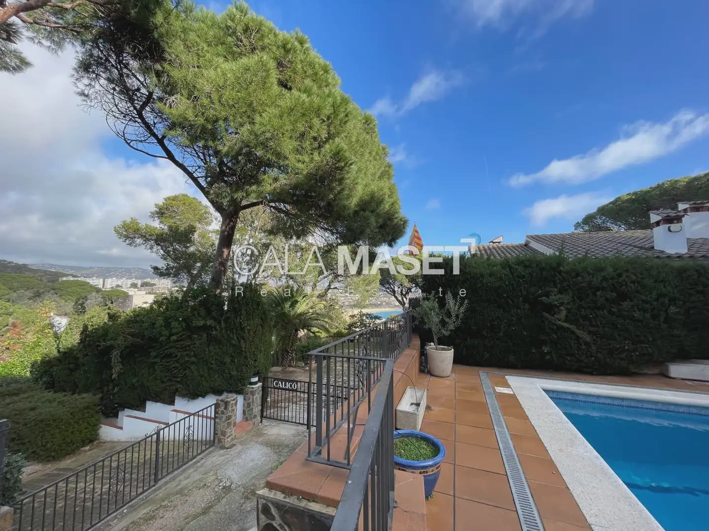 7 soveværelse Villa til salg i Sant Feliu de Guixols med swimmingpool garage - € 850.000 (Ref: 9890848)