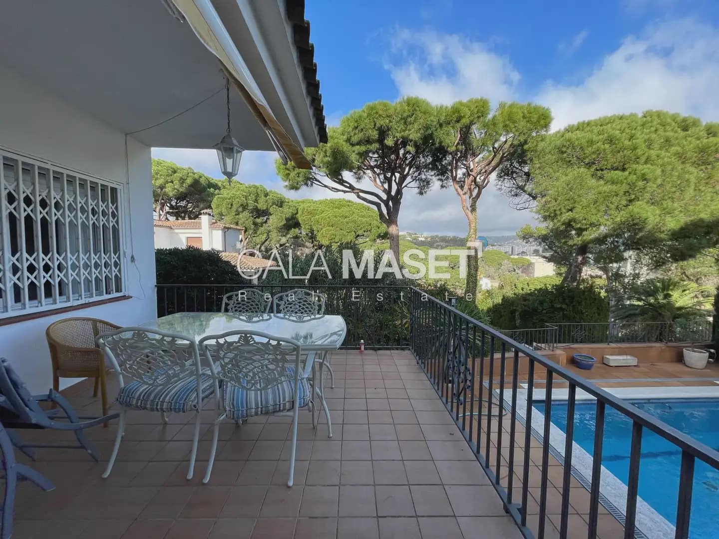 7 soveværelse Villa til salg i Sant Feliu de Guixols med swimmingpool garage - € 850.000 (Ref: 9890848)
