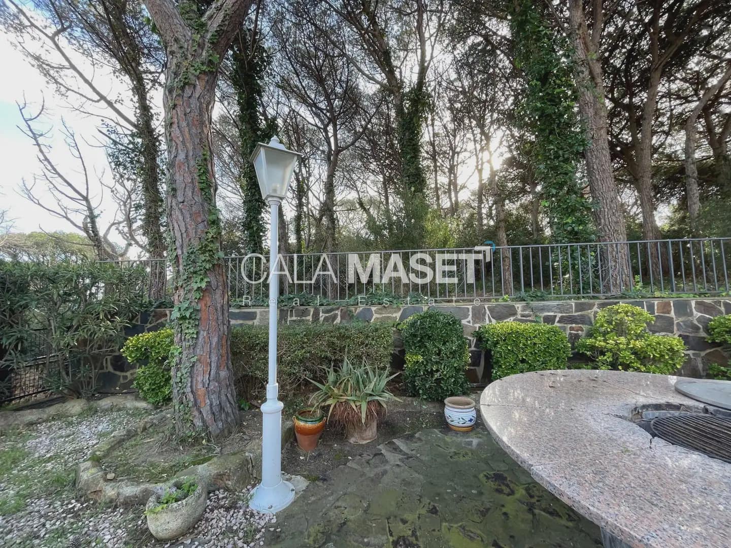 7 soveværelse Villa til salg i Sant Feliu de Guixols med swimmingpool garage - € 850.000 (Ref: 9890848)