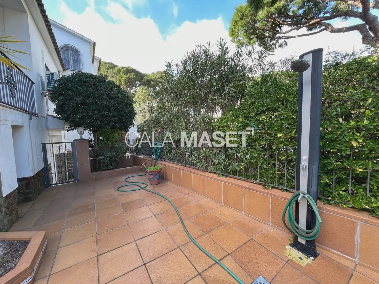 7 soveværelse Villa til salg i Sant Feliu de Guixols med swimmingpool garage - € 850.000 (Ref: 9890848)