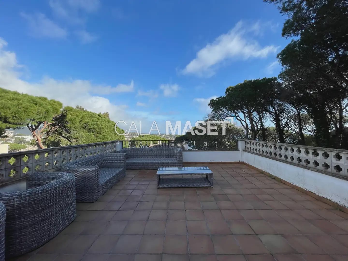 7 soveværelse Villa til salg i Sant Feliu de Guixols med swimmingpool garage - € 850.000 (Ref: 9890848)