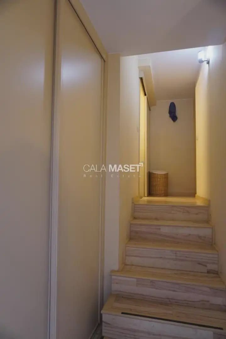 3 sovrum Semi-fristående Villa till salu i Sant Feliu de Guixols med garage - 340 000 € (Ref: 9890851)