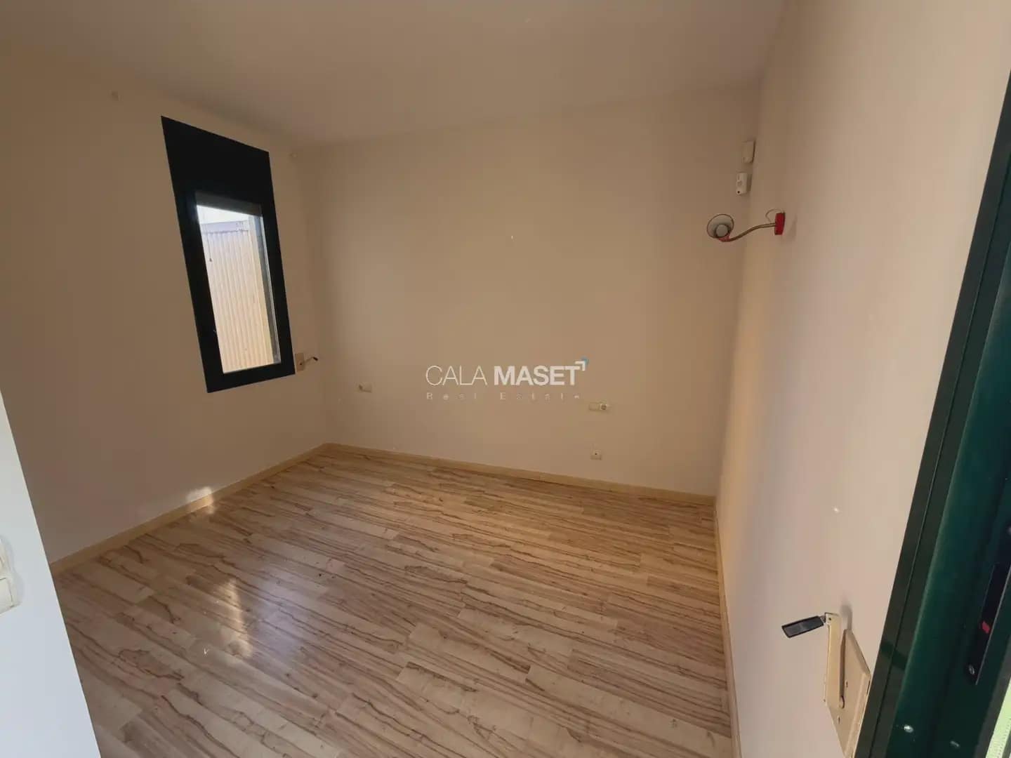 3 sovrum Semi-fristående Villa till salu i Sant Feliu de Guixols med garage - 340 000 € (Ref: 9890851)