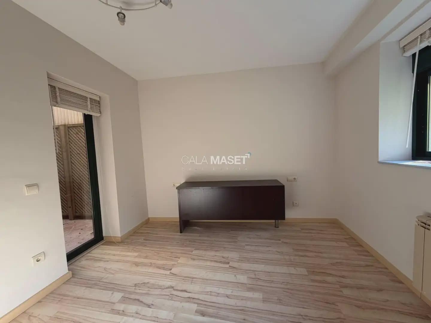 3 sovrum Semi-fristående Villa till salu i Sant Feliu de Guixols med garage - 340 000 € (Ref: 9890851)