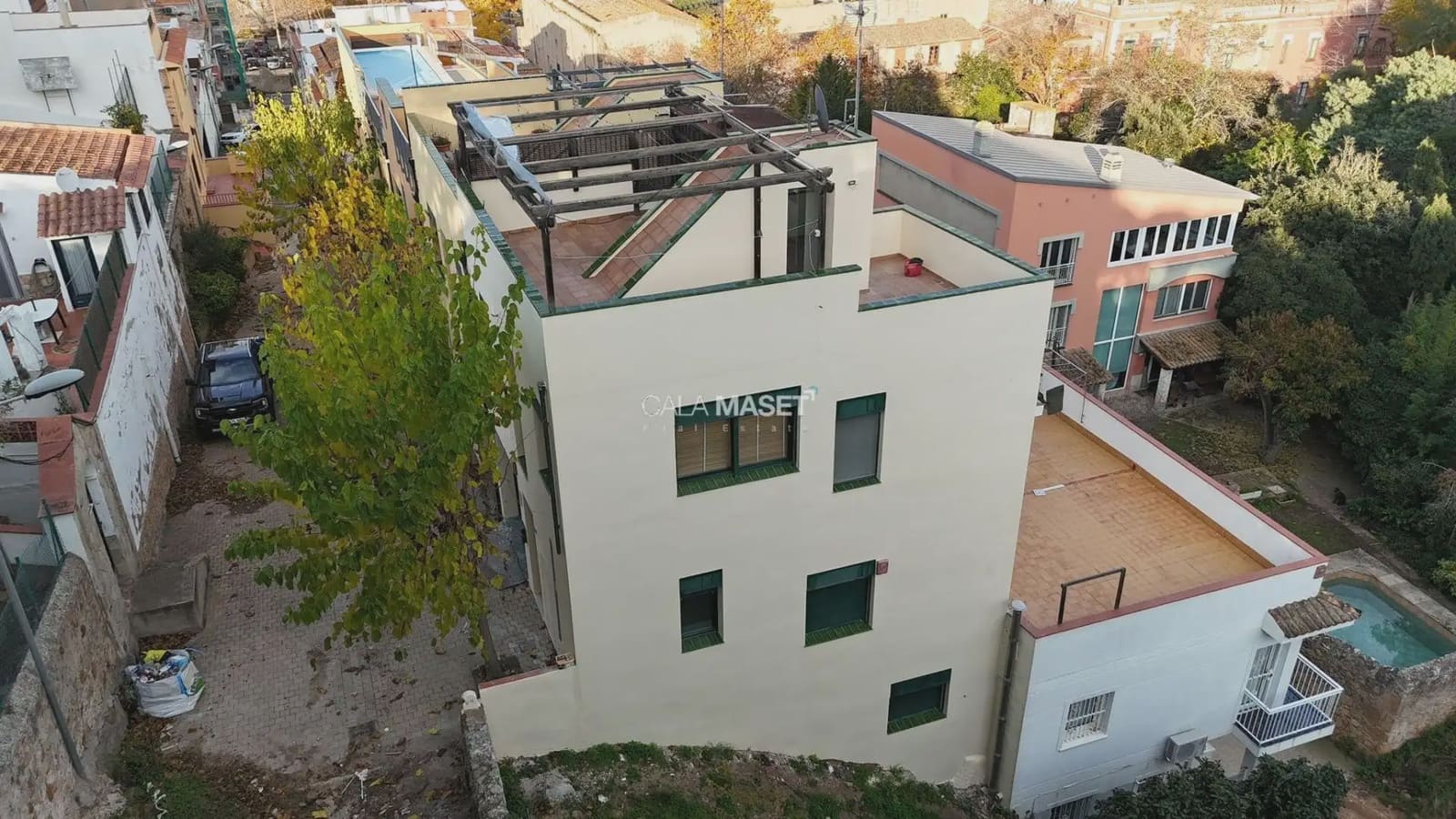 3 sovrum Semi-fristående Villa till salu i Sant Feliu de Guixols med garage - 340 000 € (Ref: 9890851)
