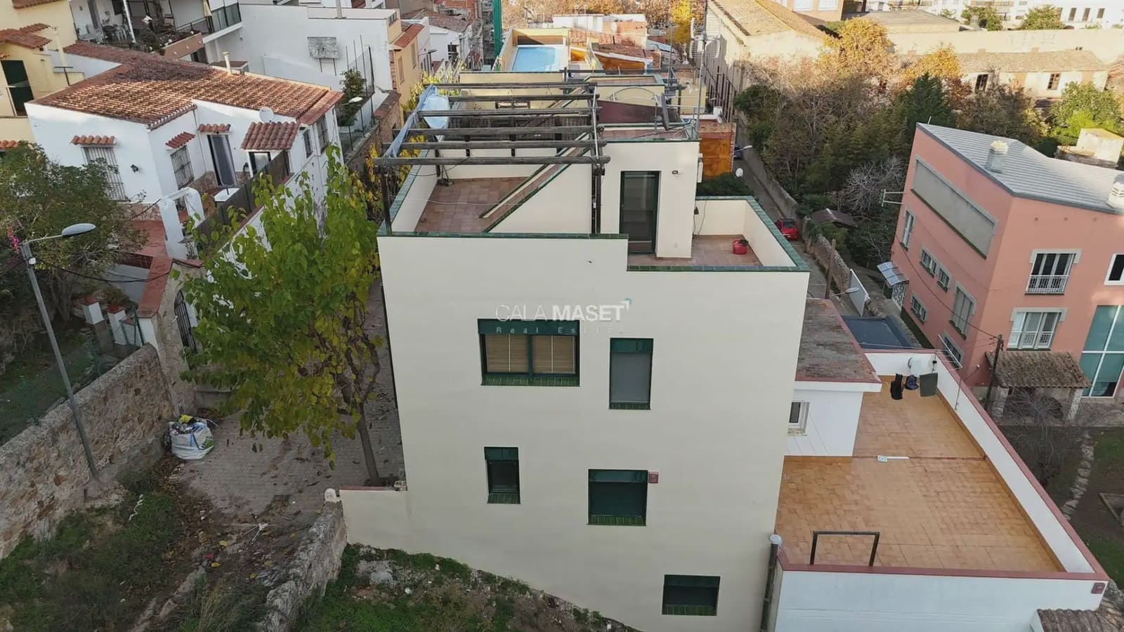 3 sovrum Semi-fristående Villa till salu i Sant Feliu de Guixols med garage - 340 000 € (Ref: 9890851)