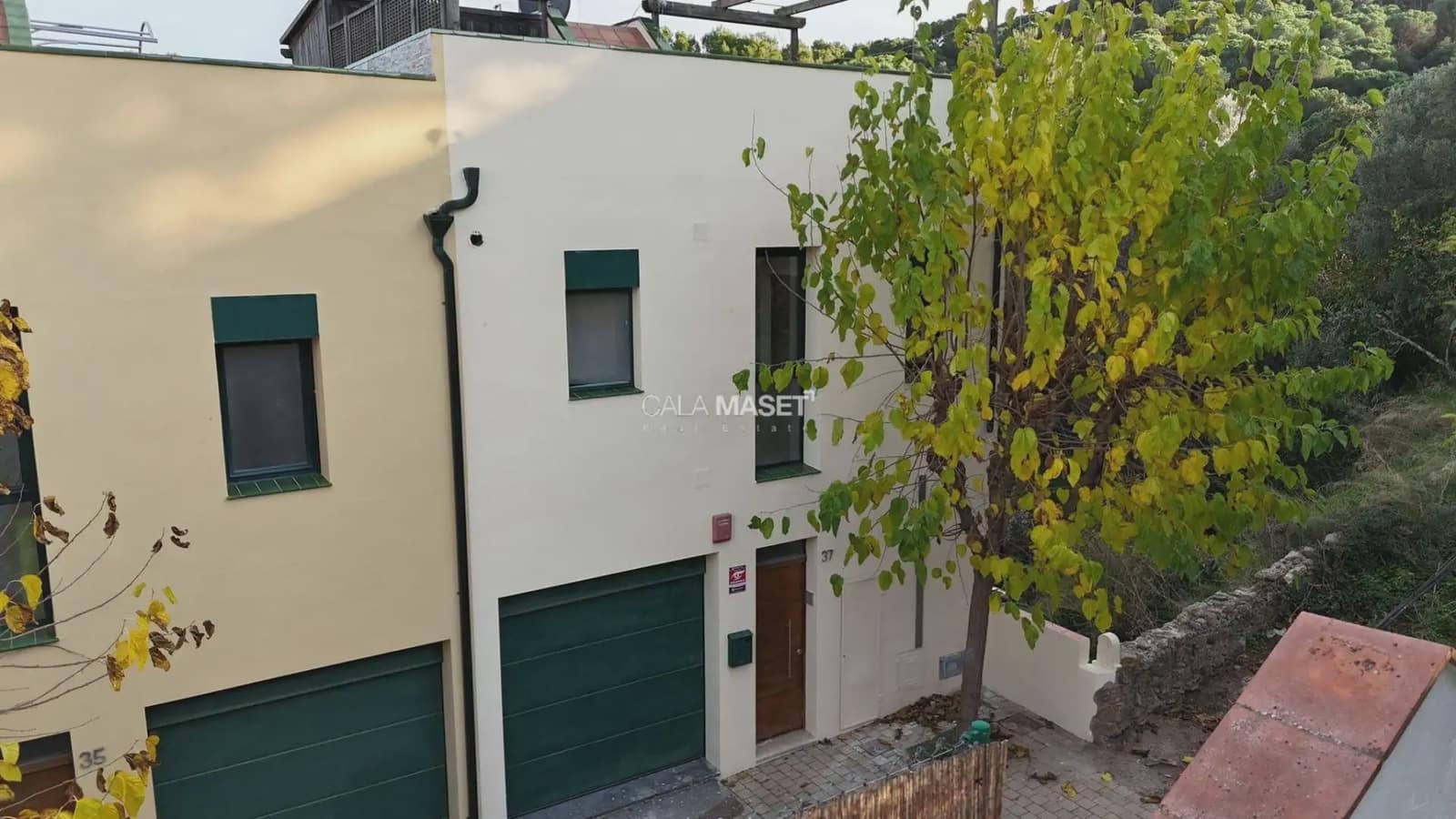 3 sovrum Semi-fristående Villa till salu i Sant Feliu de Guixols med garage - 340 000 € (Ref: 9890851)
